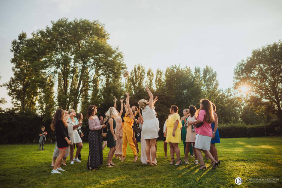 Ferme Saint-Hubert de Salesches - Mariage - dans le jardin