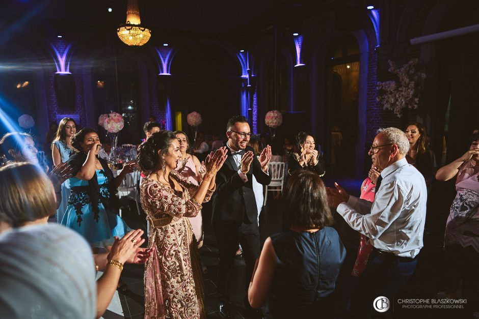 Photographe Mariage | Un mariage oriental au château de Bourgogne : Une célébration majestueuse pour Dhabia et Monir