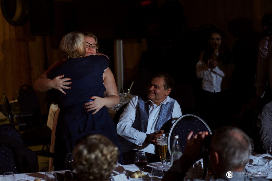 Photographe Mariage | Un Mariage Éblouissant à la Traxène : Julie et Gwenaël, un Voyage dans les Années Folles