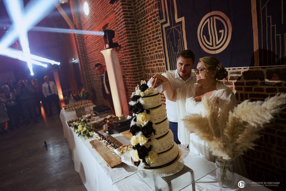 Photographe Mariage | Un Mariage Éblouissant à la Traxène : Julie et Gwenaël, un Voyage dans les Années Folles