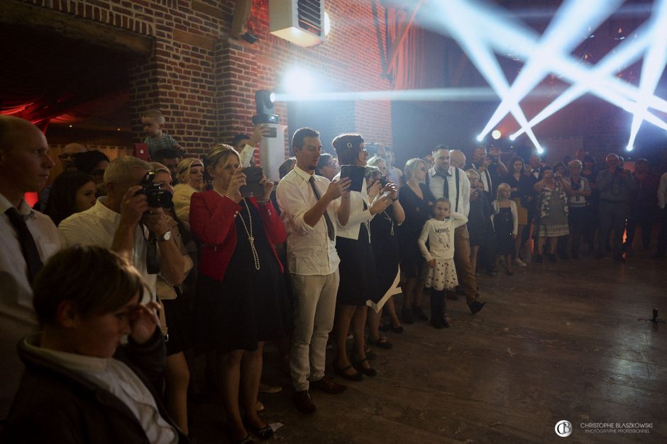 Photographe Mariage | Un Mariage Éblouissant à la Traxène : Julie et Gwenaël, un Voyage dans les Années Folles