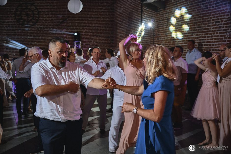 Photographe Mariage | Mariage de Jenny et Nicolas à la Ferme de Bouchegnies - Un Jour Magique entre Rires et Émotions