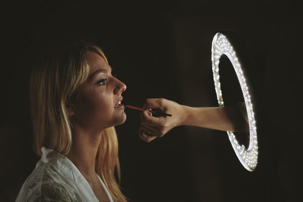 Preparatif de la mariée photographe mariage