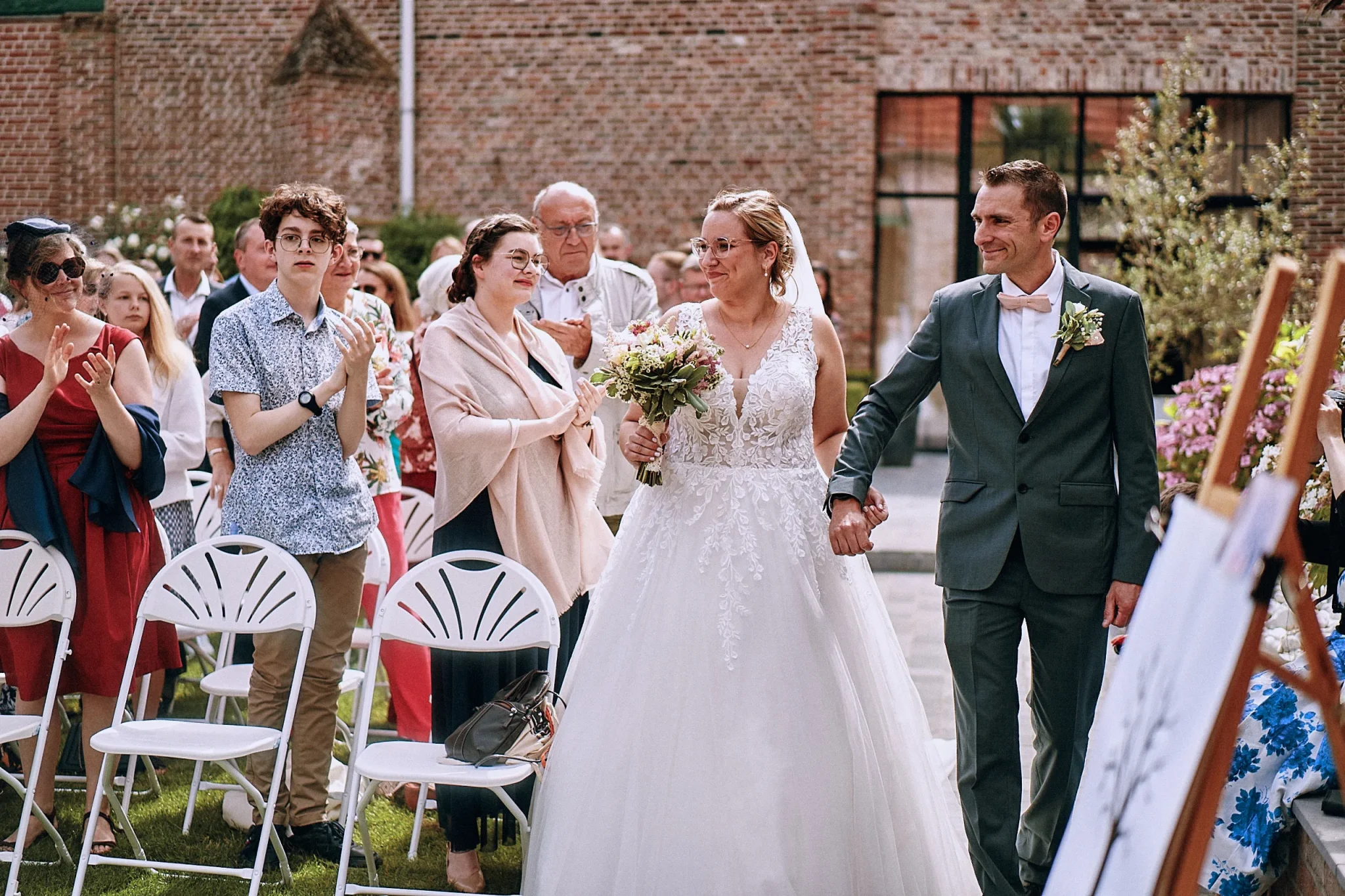 Mariage à la Fontaine de la Lys au Bizet